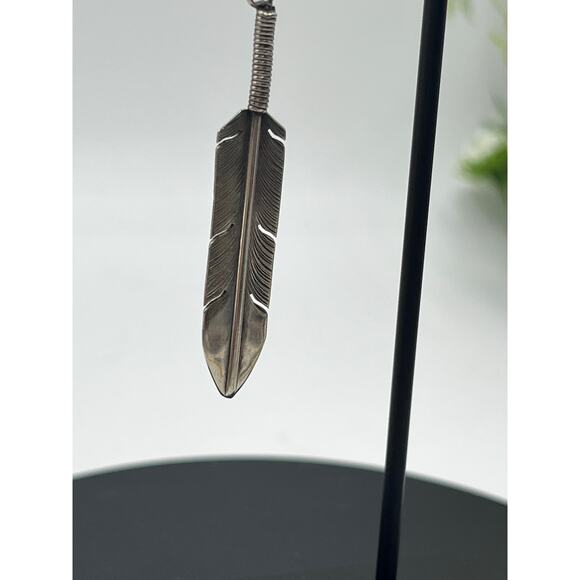 LP Signed Native American Navajo 925 Sterling Silver Feather Dangle Earrings - Picture 3 of 9